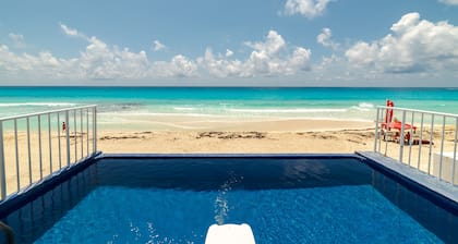 Private pool in beach front Villa