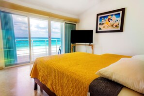 Exclusive House | Beach/ocean view - Private pool in beach front Villa (Cancun)
