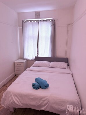 Zimmer, 1 Doppelbett (Shared)