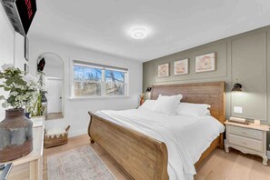 5 habitaciones, escritorio, tabla de planchar con plancha y wifi gratis 
