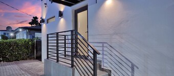 Modern Villa 1 in Miami close to Brickell, Wynwood, near everything