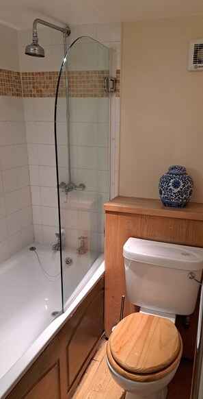 Bathroom - Fat Fox inn (Watlington)