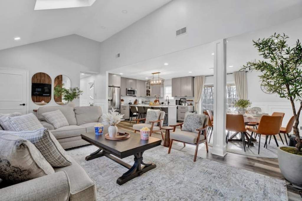 Smart TV, fireplace, foosball