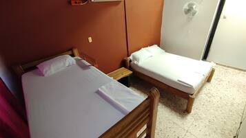 Family Single Room | 4 bedrooms, free WiFi