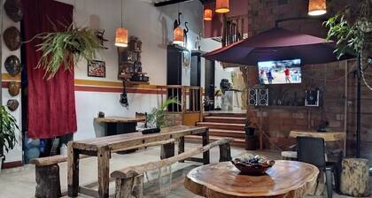 Flamencamarones Hotel Familiar