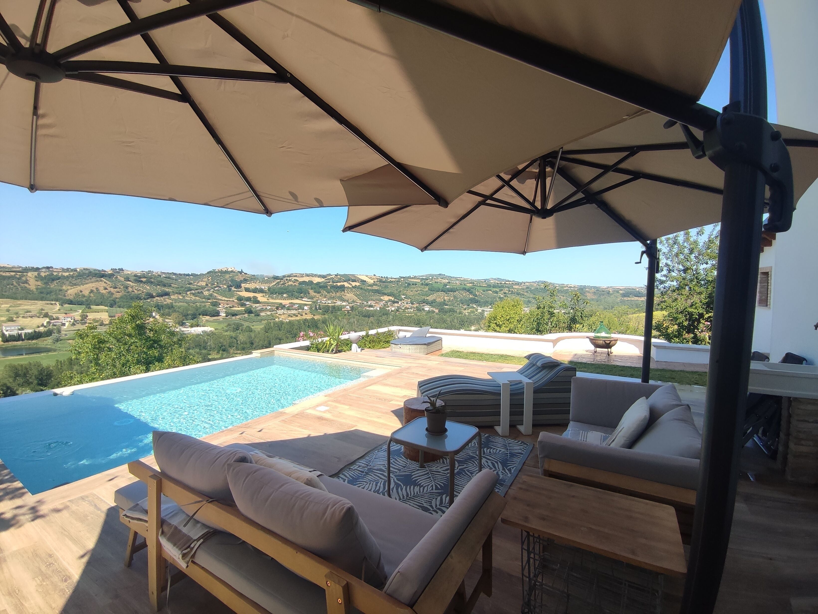 Alberca al aire libre 