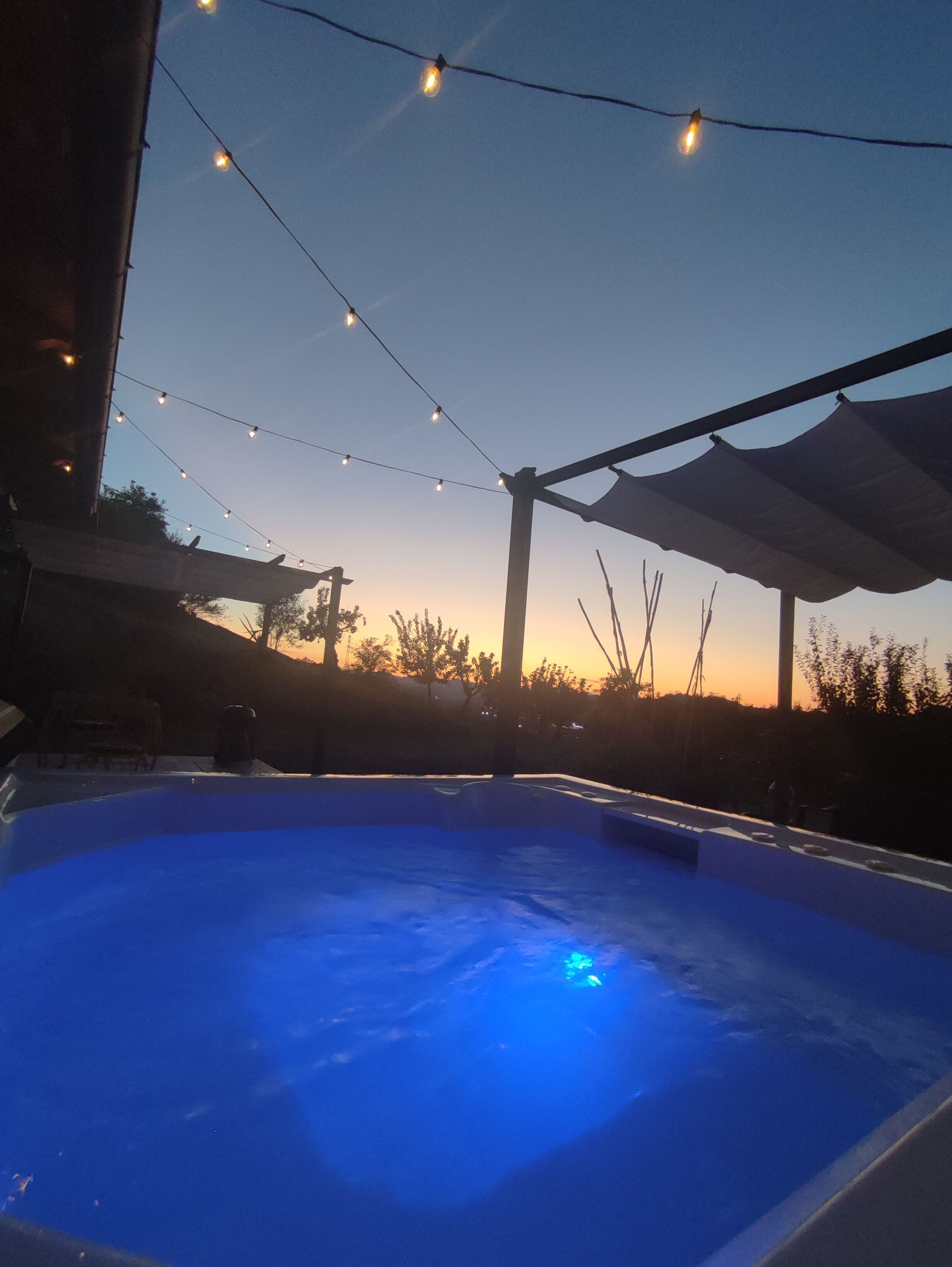 Bain à remous extérieur