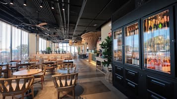 Snack bar