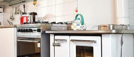 Oven