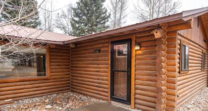 Rock'n River Retreat-Fish & Boat to your heart's content!!!