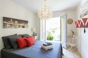 5 chambres, fer et planche Ă repasser, Wi-Fi, draps fournis