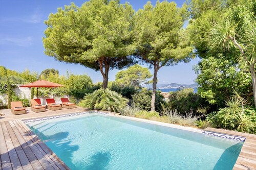 Loue Belle Villa Presquîle DE Giens VUE MER -5 Chambres -piscine À Débordement