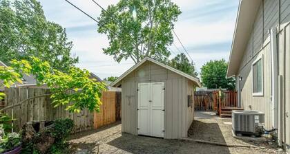 Bruneau Bungalow Side A