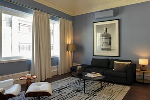 Design Studio, Courtyard View (52) | Premium bedding, memory foam beds, in-room safe, individually decorated - Almada 234 (Porto)