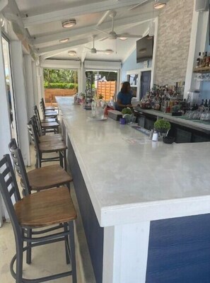 Bar (a l'allotjament)