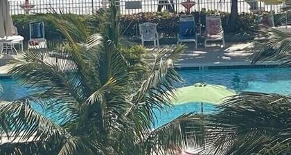 Sun, Sand & Sea at Coral Beach!