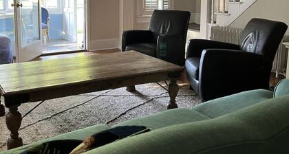 Belmar 4 blocks to beach comfortable 3 bedroom house in North end