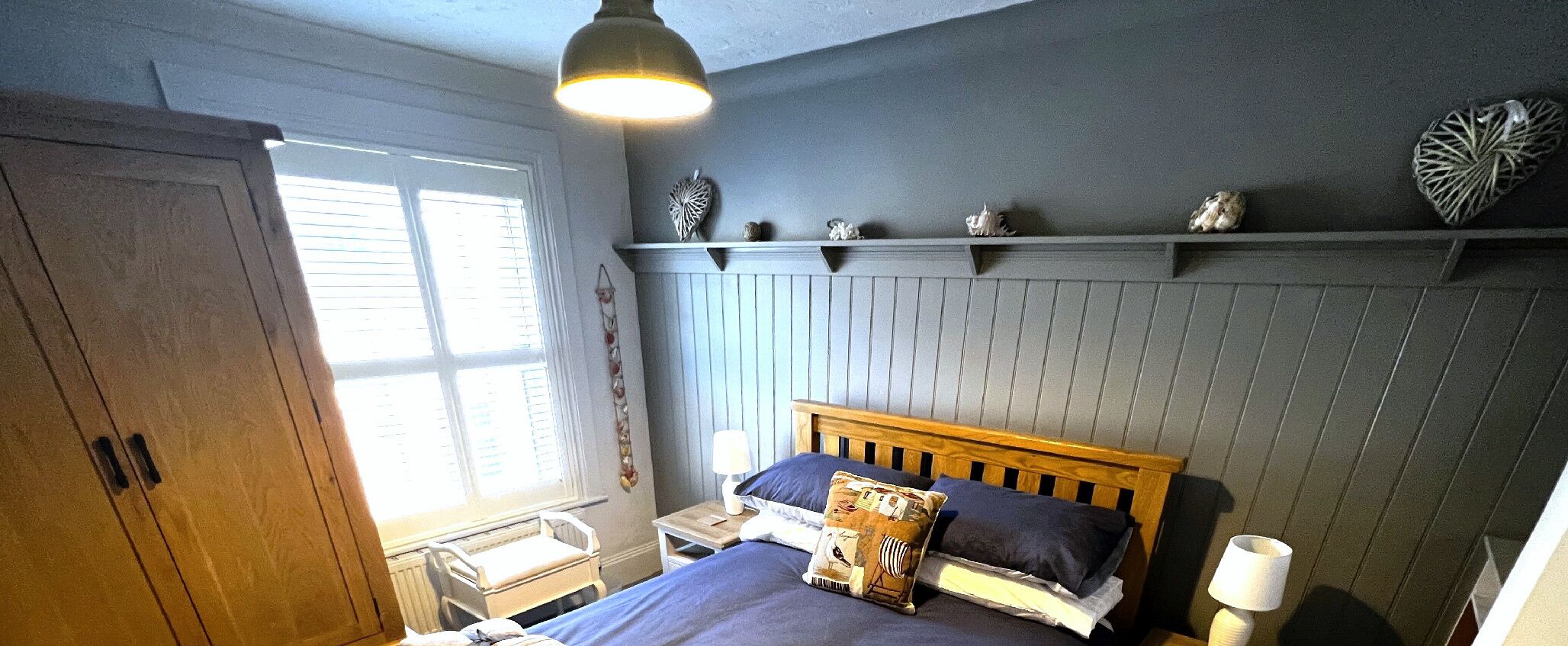 2 soverom, strykejern/-brett, wi-fi (inkludert) og sengetøy