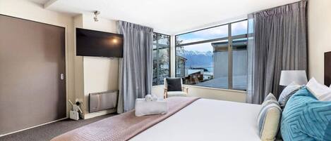 2 Schlafzimmer, Schreibtisch, Bügeleisen/Bügelbrett, kostenloses WLAN