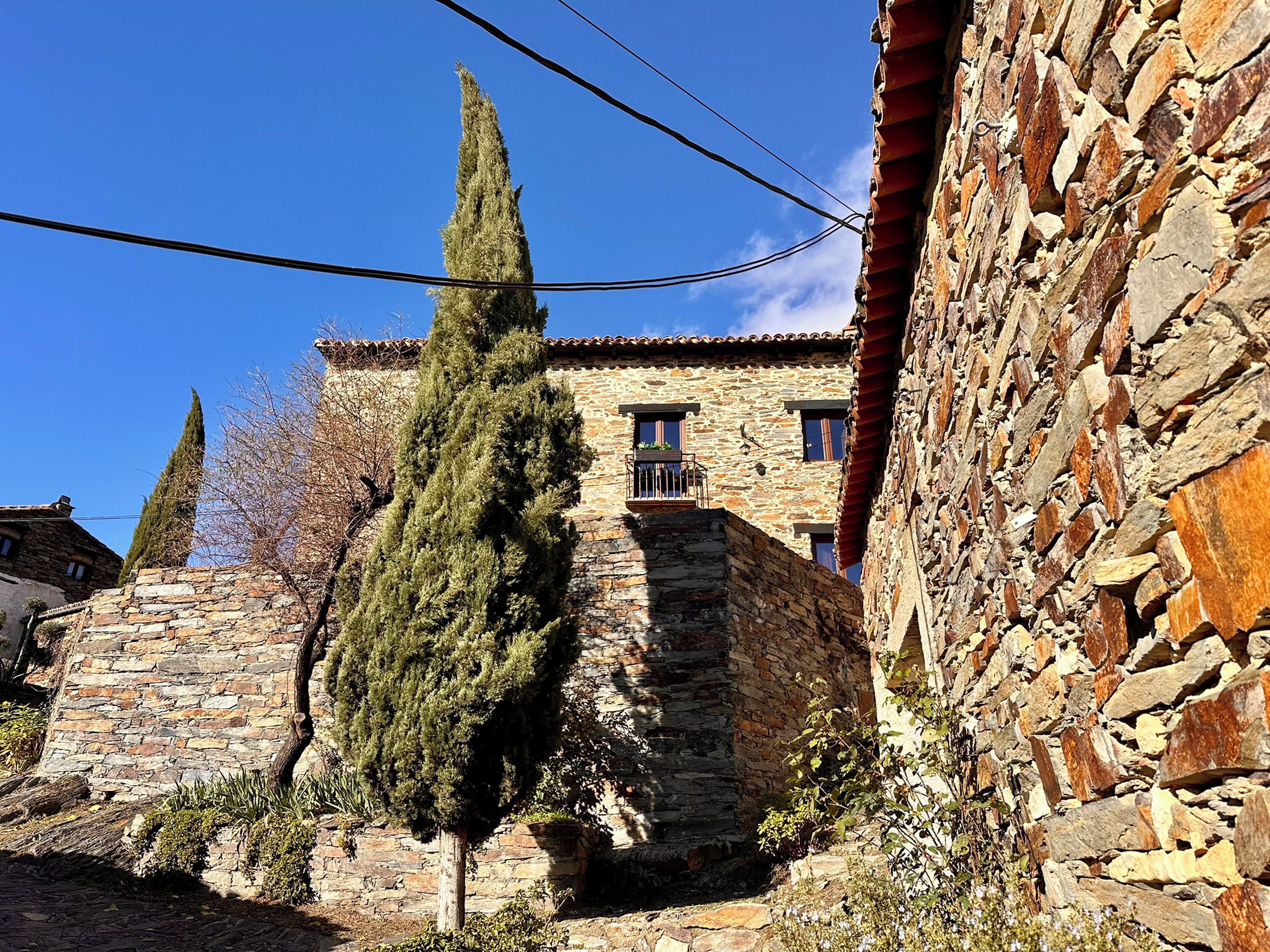 Mặt tiền nơi lưu trú