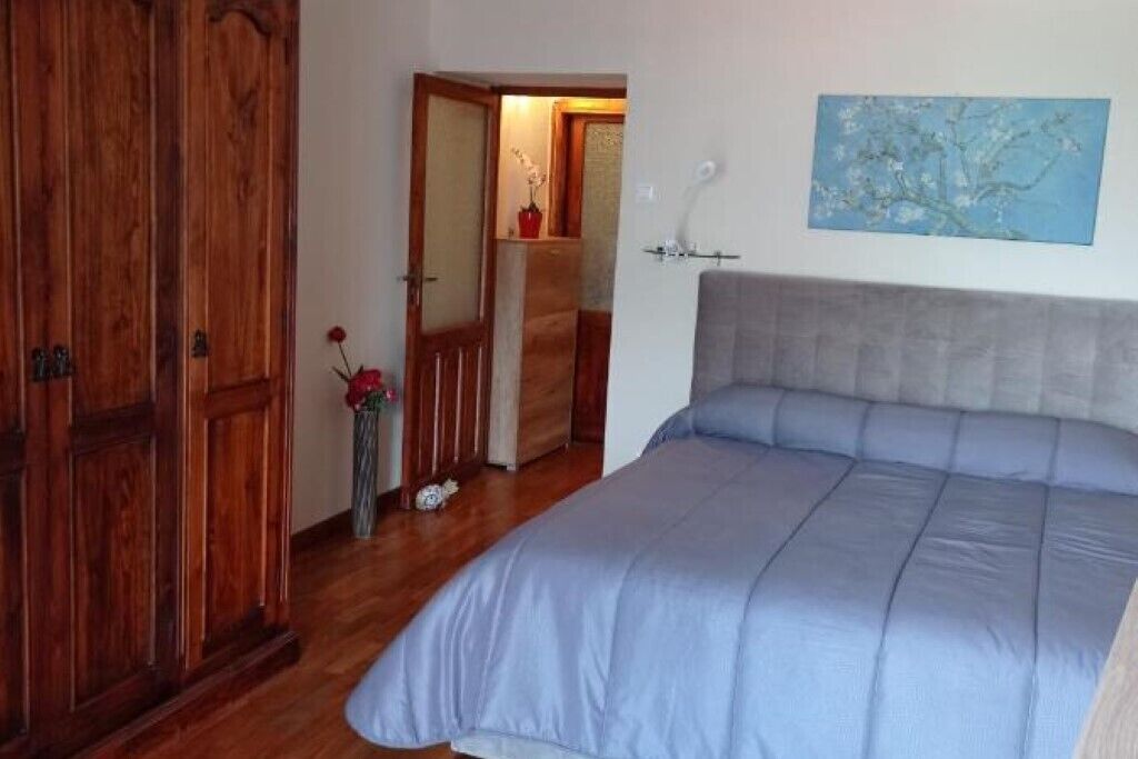 1 Schlafzimmer, Bügeleisen/Bügelbrett, Reisekinderbett, Bettwäsche