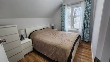 3 sovrum, gratis wi-fi och sÀngklÀder