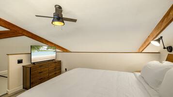 1 bedroom, iron/ironing board, travel crib, WiFi (free)