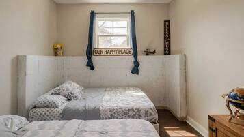 1 bedroom, in-room safe, iron/ironing board, travel crib