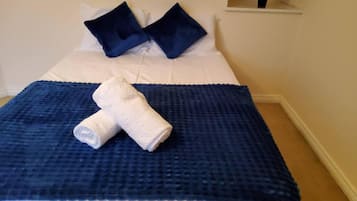 Rumah | 4 kamar tidur, setrika/meja setrika, Wi-Fi gratis, dan seprai linen