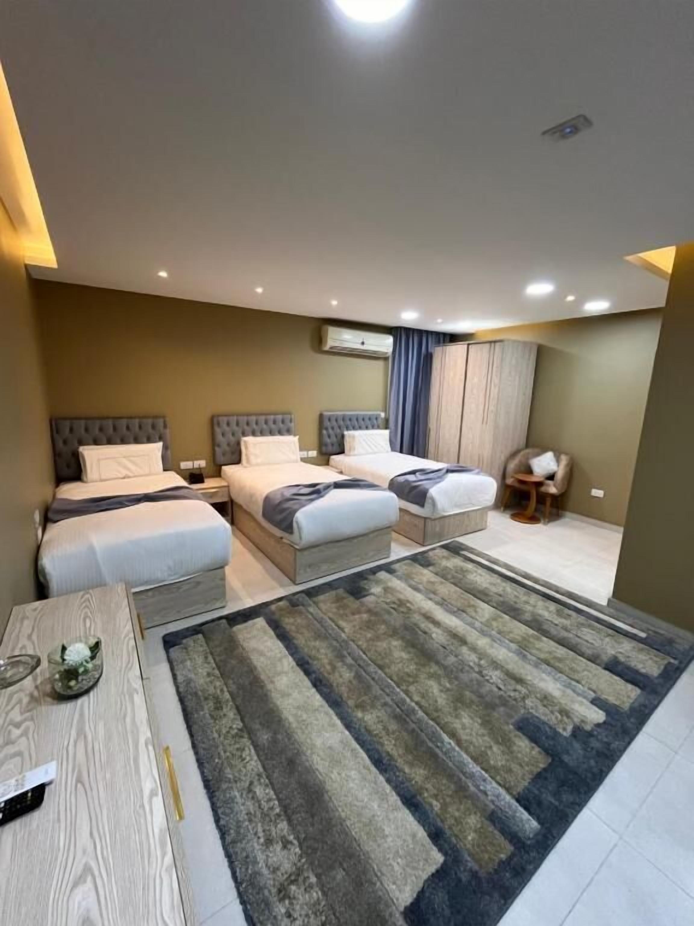 Schallisolierte Zimmer, kostenloses WLAN, Bettwäsche