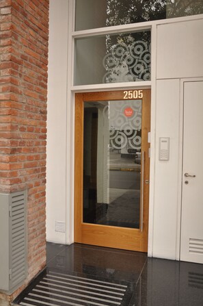 Bagian depan properti