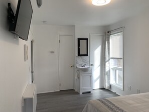 무료 세면용품, 헤어드라이어, 타월, 비누