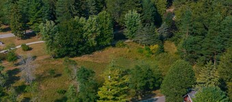 Charming Door County cottage steps from Lake Michigan Beach in Jacksonport WI