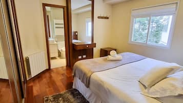 2 bedrooms, WiFi (free)