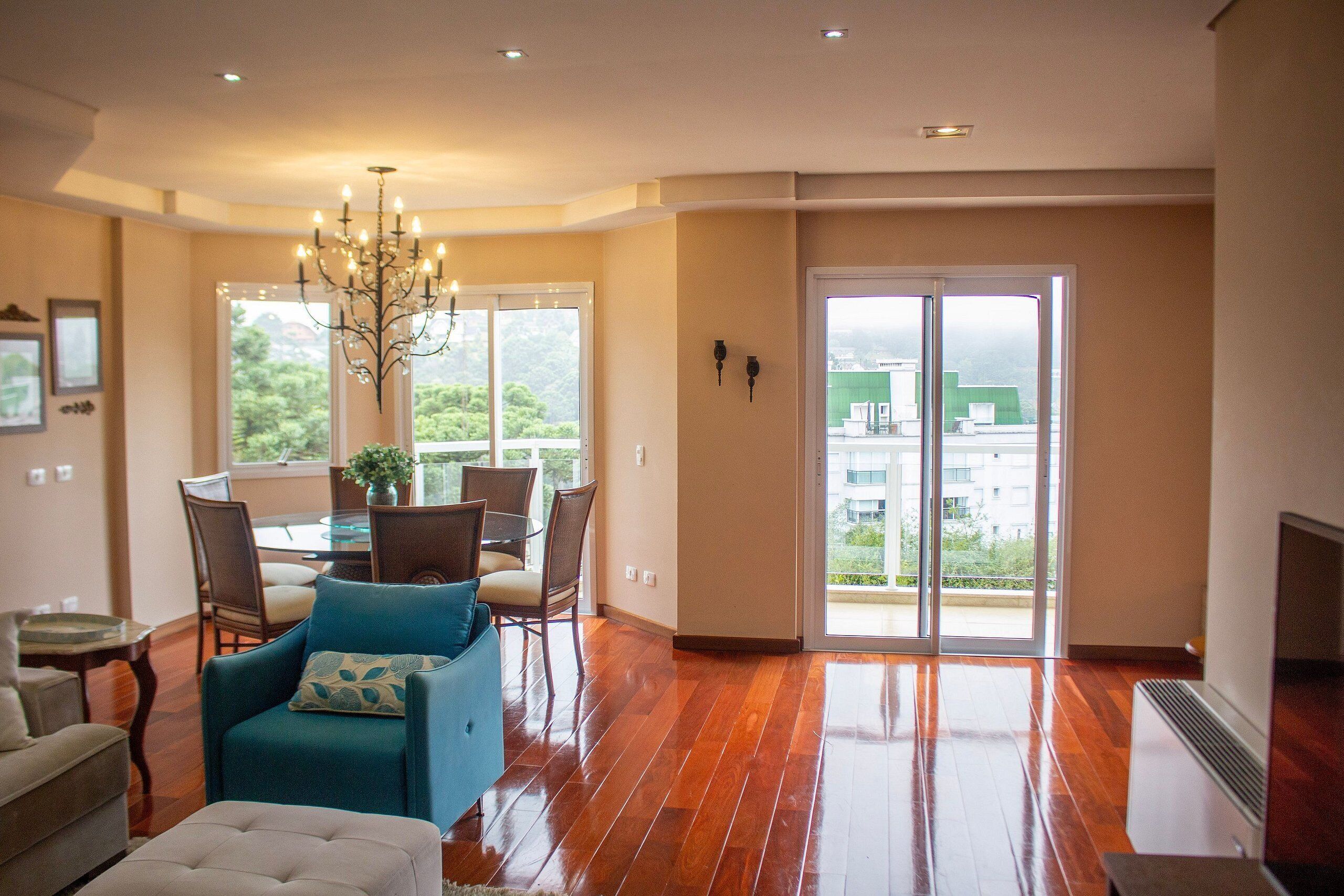 Pemandangan dari hartanah