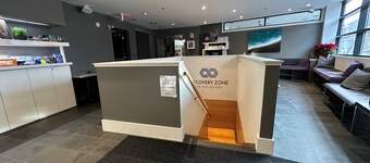 Solara Hotel room with Pool-Hot tub-Gym