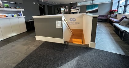 Solara Hotel room with Pool-Hot tub-Gym