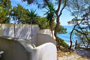 Property grounds - [Papiyon 1] Apartment with private beach access (Orosei)