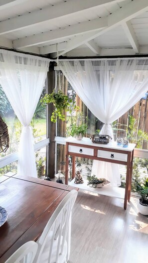 Dining - Cabana Aloha - Praia do Rosa, Ibiraquera (Imbituba)