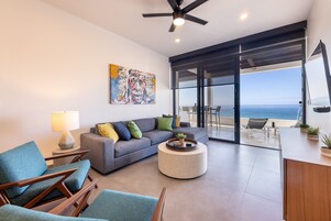 Premium Condo | Living area