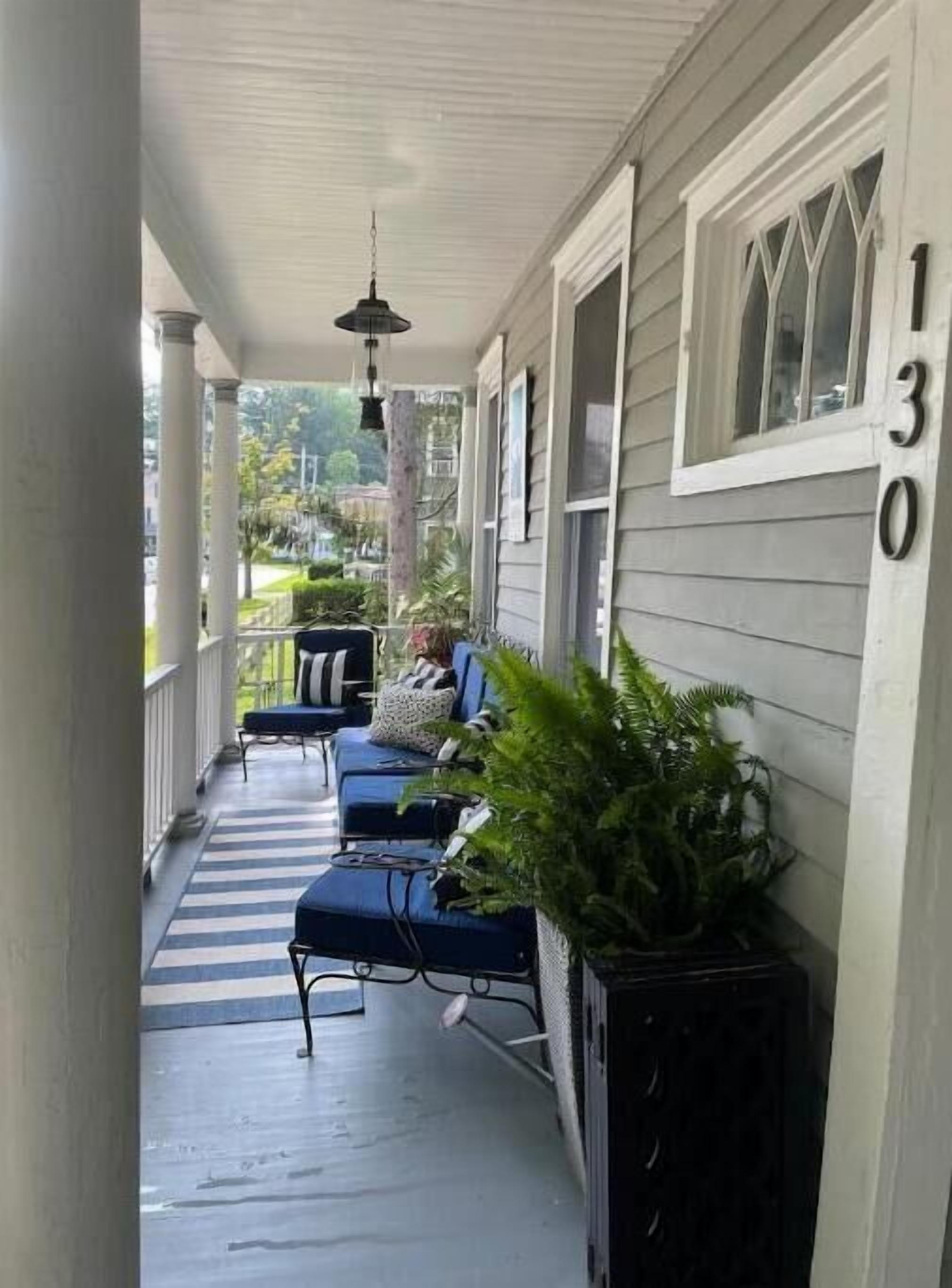 1 block to Track Gorgeous Eastside Apt