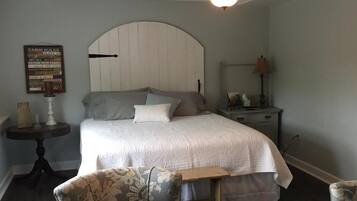 4 bedrooms, bed sheets