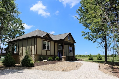 Exterior. Vineyard Villa overlooking 40 acres of Vineyards in Ohio Wine Country