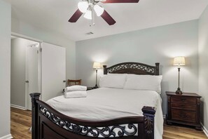 WiFi, bed sheets - Indian Lake Retreat - Peaceful 3BR Home (Northport)