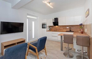 Fridge, oven, stovetop, dishwasher - A2 One bedroom apartment Apartments Cvijeta (Dubrovnik)