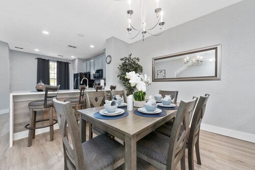 Townhome in resort 3 suits