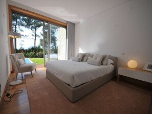 5 عدّة غرف نوم ومكواة/لوح كي وواي فاي مجانًا وملاءات أسرّة