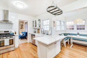 Fridge, microwave, oven, stovetop - < 1 Mi to Midtown: Pet-Friendly Home in Reno! (Reno)