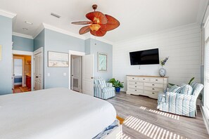 4 室のベッドルーム、アイロン / アイロン台、インターネット、ベッドシーツ