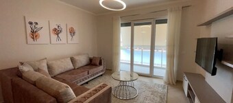 Brand New City Center Apartment